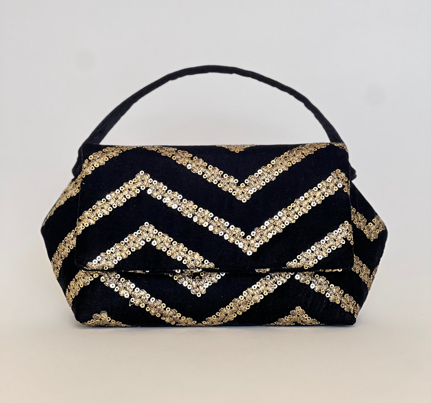 Black and Gold Chand Clutch